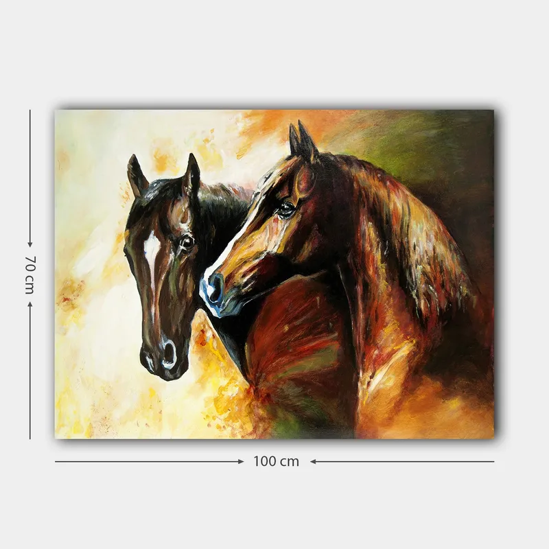 Canvas taulu 70x100 cm - Kaksi lähellä toisiaan seisovaa hevosta dynaamisessa ja eloisassa sommitelmassa - Tummanruskea / Vaaleanruskea / Oranssi - Sisustustuotteet - Taulu & taide - Canvas-taulu