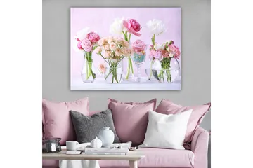 Canvas taulu 70x100 cm - Kaunis kimppu vaaleanpunaisia ja valkoisia kukkia erilaisissa lasimaljakoissa - Vaaleanpunainen / Valkoinen / Vihreä - Sisustustuotteet - Taulu & taide - Canvas-taulu