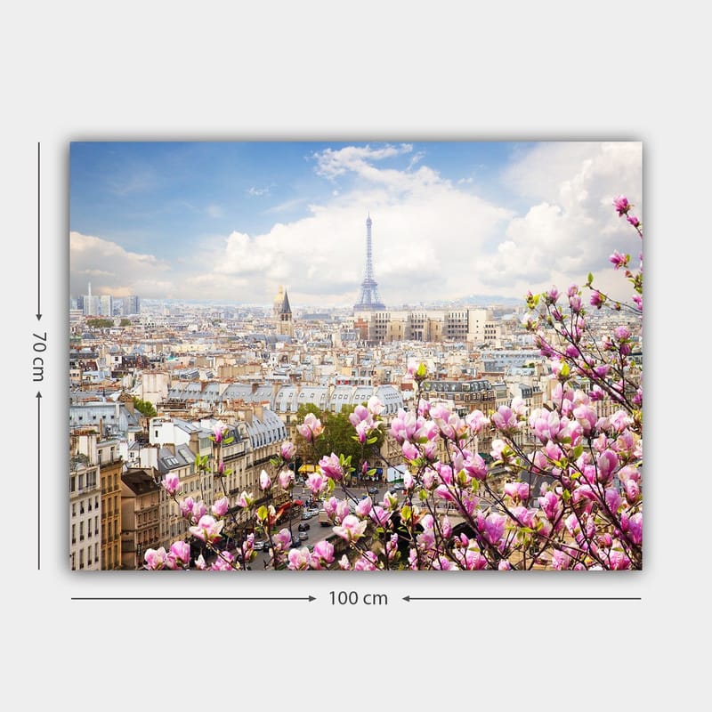Canvas taulu 70x100 cm - Kaunis näkymä Pariisiin Eiffel-tornin ja kukkivien kirsikkapuiden ympäröimänä - Vaaleanpunainen / Sininen / Vihreä - Sisustustuotteet - Taulu & taide - Canvas-taulu