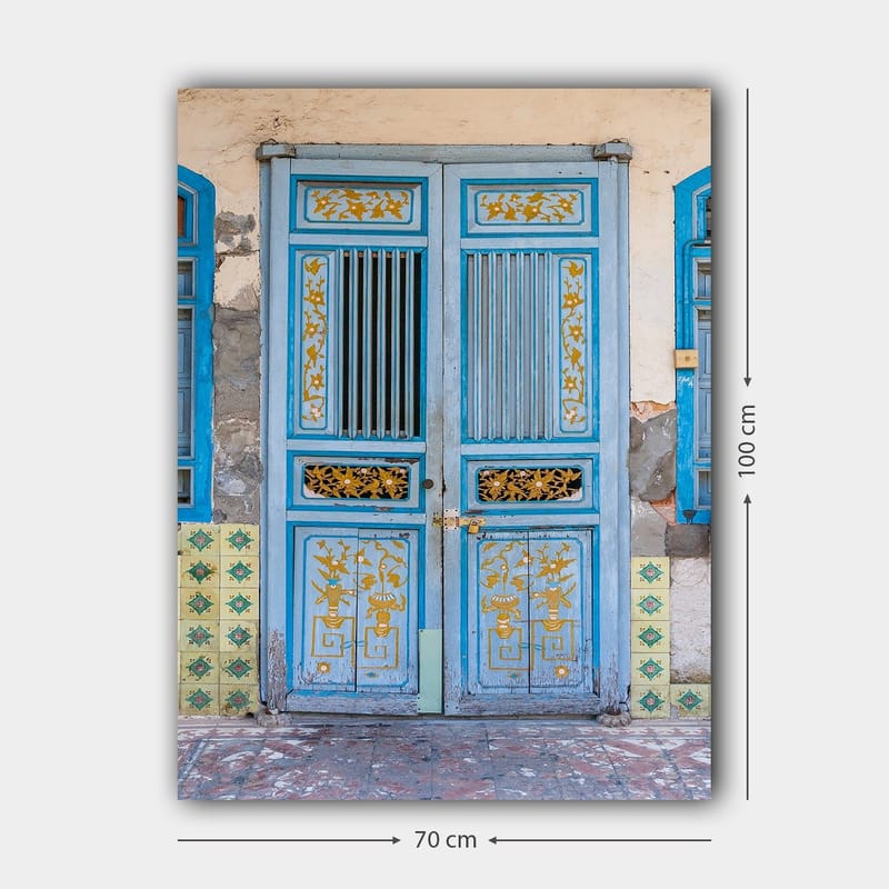 Canvas taulu 70x100 cm - Kaunis sininen ovi kultaisilla yksityiskohdilla ja koristeellisilla kuvioilla - Sininen / kulta - Sisustustuotteet - Taulu & taide - Canvas-taulu