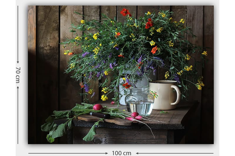 Canvas taulu 70x100 cm - Kaunis värikkäiden kukkien kimppu lasimaljakossa puupöydällä - Vihreä / Keltainen / Punainen - Sisustustuotteet - Taulu & taide - Canvas-taulu