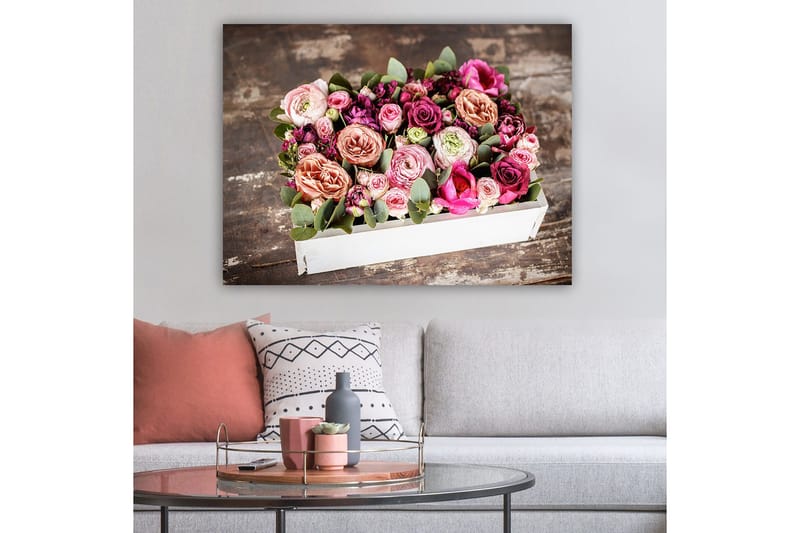 Canvas taulu 70x100 cm - Kaunis värikkäiden kukkien kimppu valkoisessa laatikossa - Vaaleanpunainen / Violetti / Vihreä - Sisustustuotteet - Taulu & taide - Canvas-taulu