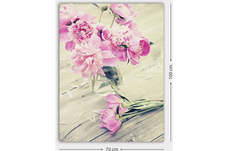 Canvas taulu 70x100 cm - Kimpussa vaaleanpunaisia pioneja lasimaljakossa - Vaaleanpunainen / Vihreä - Sisustustuotteet - Taulu & taide - Canvas-taulu