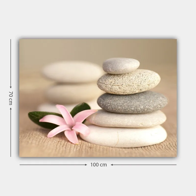 Canvas taulu 70x100 cm - Kivipyramidi vaaleanpunaisella kukalla, joka symboloi tasapainoa ja harmoniaa - Harmaa / Beige / Vaaleanpunainen - Sisustustuotteet - Taulu & taide - Canvas-taulu