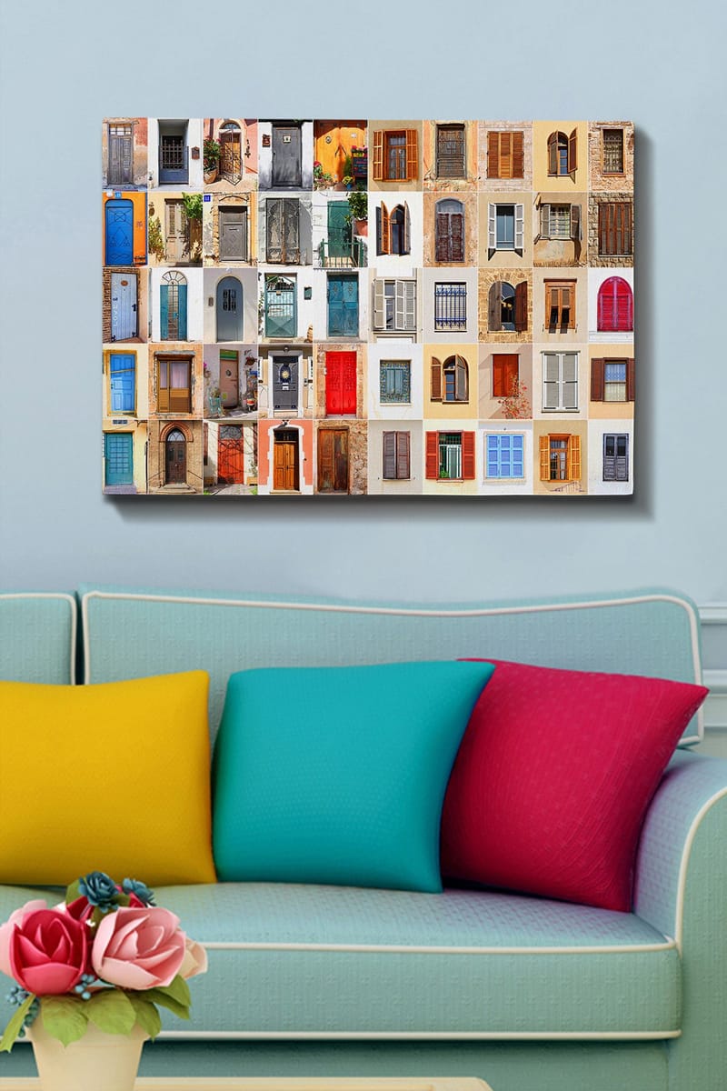 Canvas taulu 70x100 cm - Kokoelma värikkäitä ovia ja ikkunoita eri rakennuksista, jotka luovat eloisan ja monipuolisen sommitelman - Sininen / Punainen / Ruskea - Sisustustuotteet - Taulu & taide - Canvas-taulu