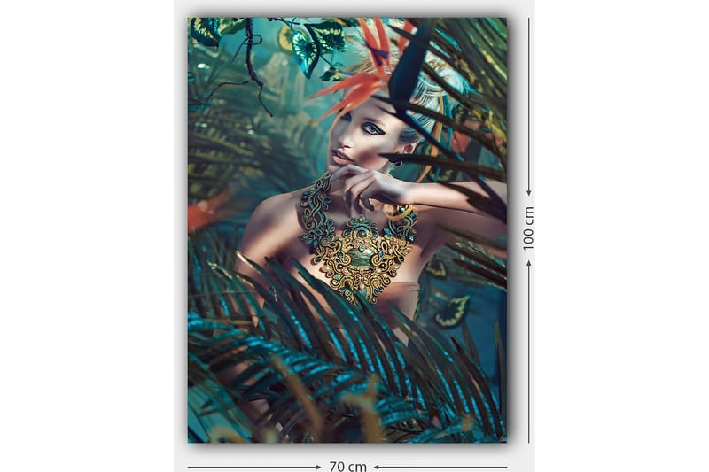 Canvas taulu 70x100 cm - Nainen tiheässä, rehevässä ympäristössä, jossa on katseenvangitseva, monimutkainen koruyksityiskohta - Tummanvihreä / Turkoosi / Beige - Sisustustuotteet - Taulu & taide - Canvas-taulu