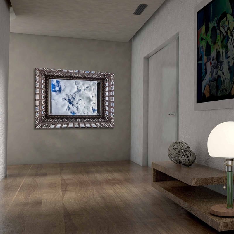 Canvas taulu 70x100 cm - Rakennuksen julkisivu, joka kehystää taivaan peilikuvan - Tummanruskea / Valkoinen / Vaaleansininen - Sisustustuotteet - Taulu & taide - Canvas-taulu