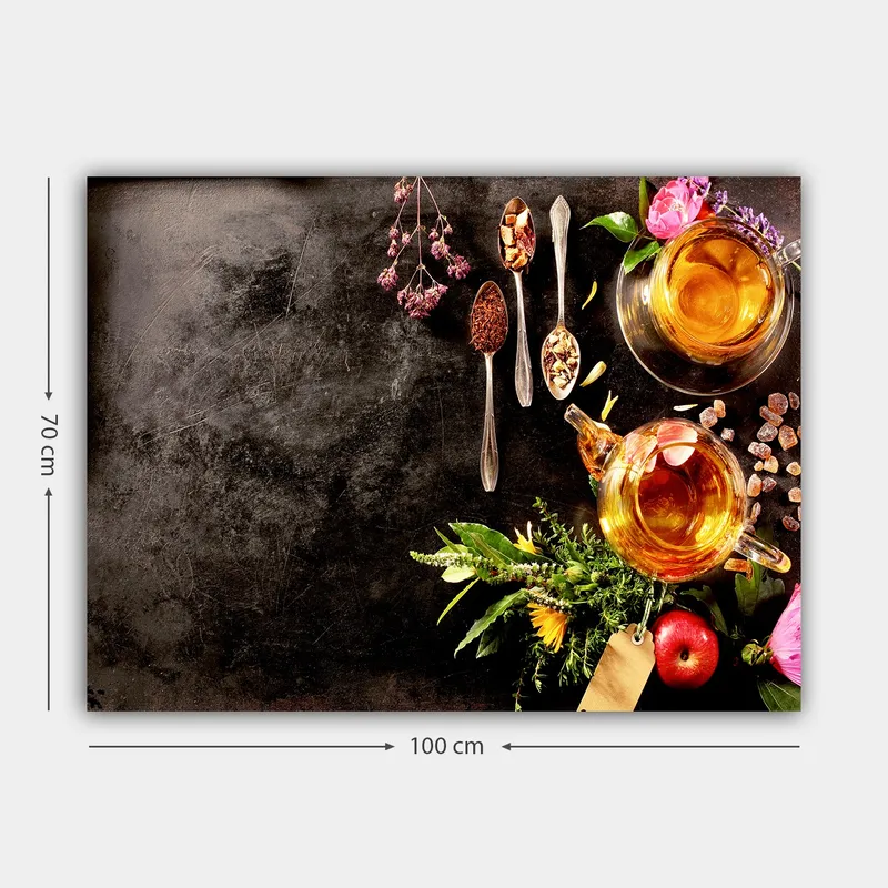 Canvas taulu 70x100 cm - Rauhallinen sommitelma teestä, mausteista ja kukista, jotka luovat kutsuvan tunnelman - Kulta / Vihreä / Vaaleanpunainen - Sisustustuotteet - Taulu & taide - Canvas-taulu