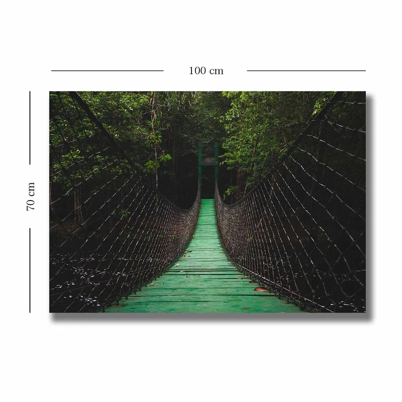 Canvas taulu 70x100 cm - Riippusilta rehevän metsän läpi - Vihreä / Musta - Sisustustuotteet - Taulu & taide - Canvas-taulu