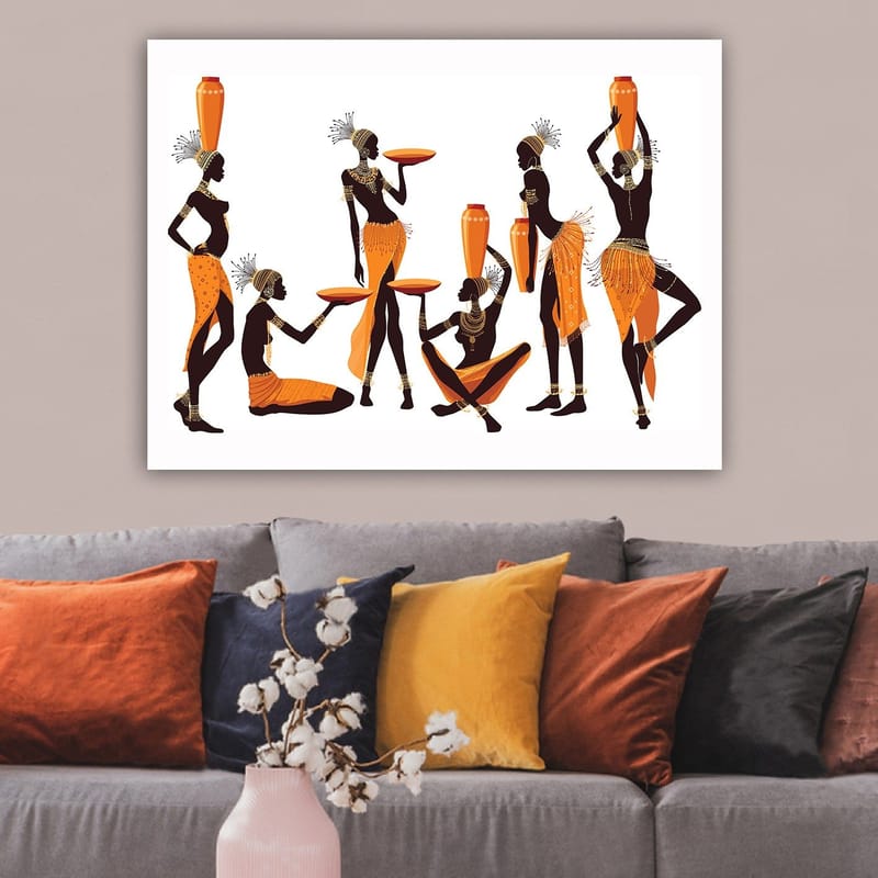 Canvas taulu 70x100 cm - Ryhmä perinnevaatteissa olevia naisia kantamassa astioita ja lautasia - Oranssi / Musta - Sisustustuotteet - Taulu & taide - Canvas-taulu