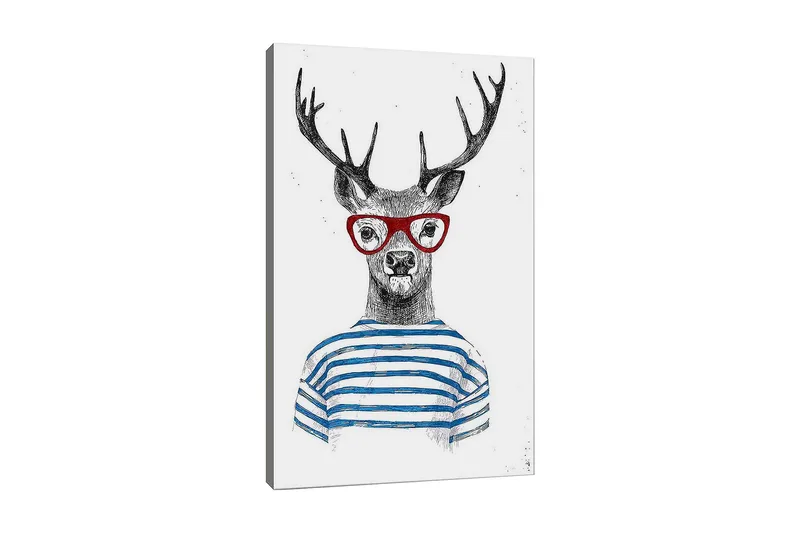 Canvas taulu 70x100 cm - Tyylitelty hirvi silmälaseineen ja raidallinen neulepusero, Musta / Punainen / Sininen
