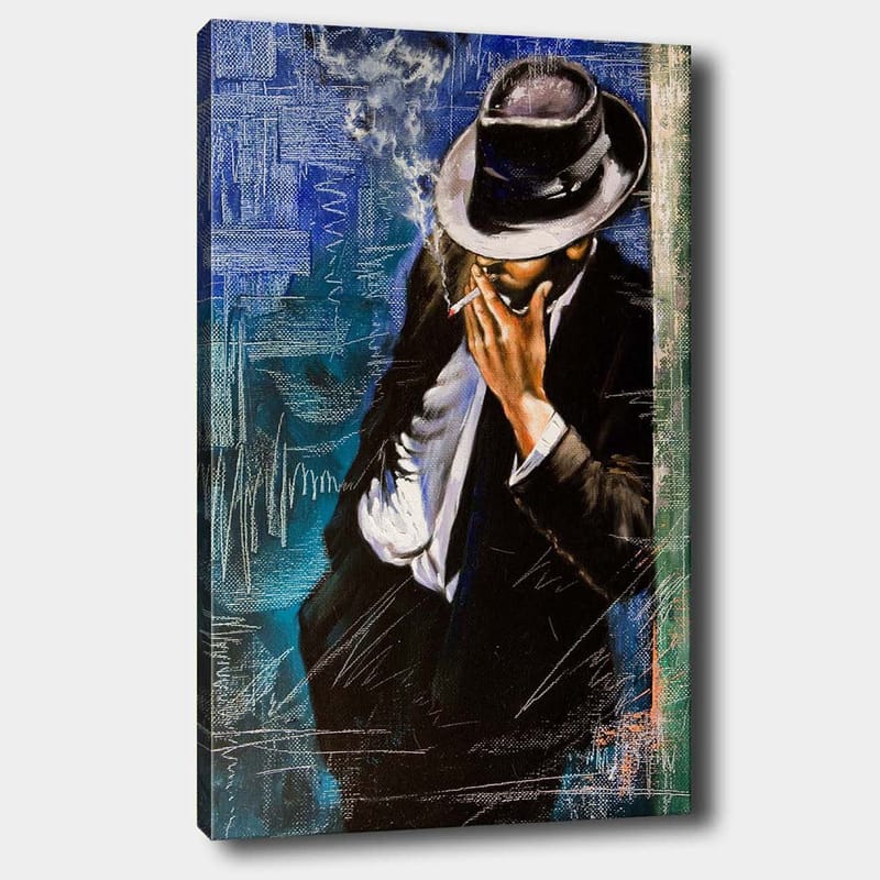 Canvas taulu 70x100 cm - Tyylitelty mies puvussa polttamassa savuketta, mysteerin ja eleganssin tuntuinen, Tummansininen / Musta / Valkoinen