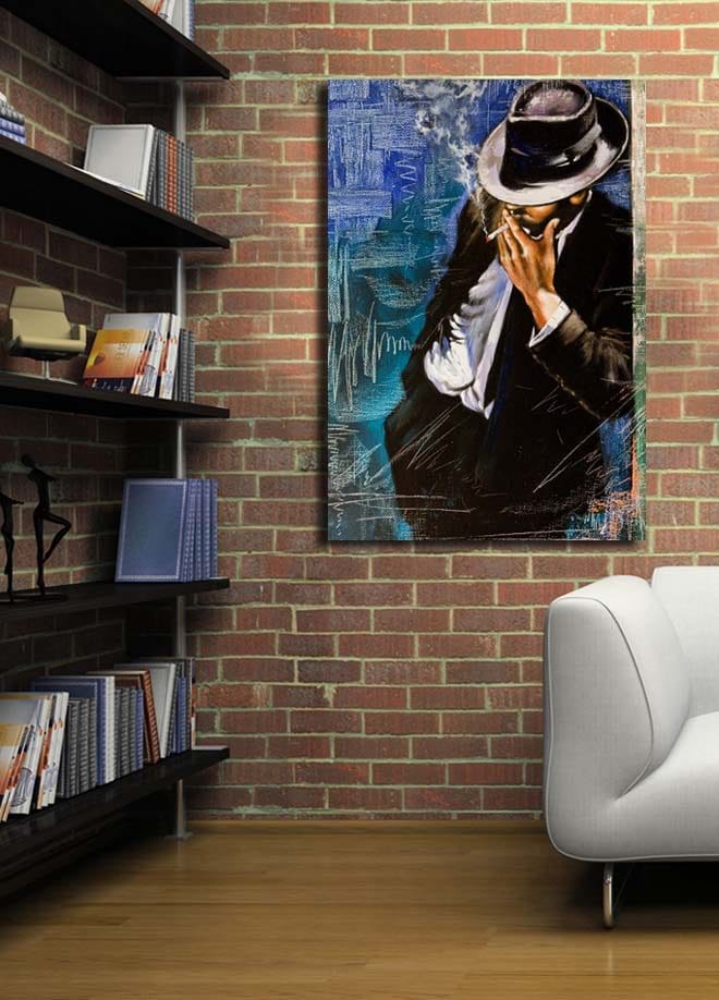 Canvas taulu 70x100 cm - Tyylitelty mies puvussa polttamassa savuketta, salaperäinen ja nostalginen tunnelma - Tummansininen / Musta / Valkoinen - Sisustustuotteet - Taulu & taide - Canvas-taulu