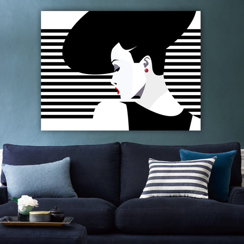 Canvas taulu 70x100 cm - Tyylitelty nainen suurella kampauksella profiilissa, mustavalkoisten raitojen ympäröimänä - Musta / Valkoinen / Punainen - Sisustustuotteet - Taulu & taide - Canvas-taulu