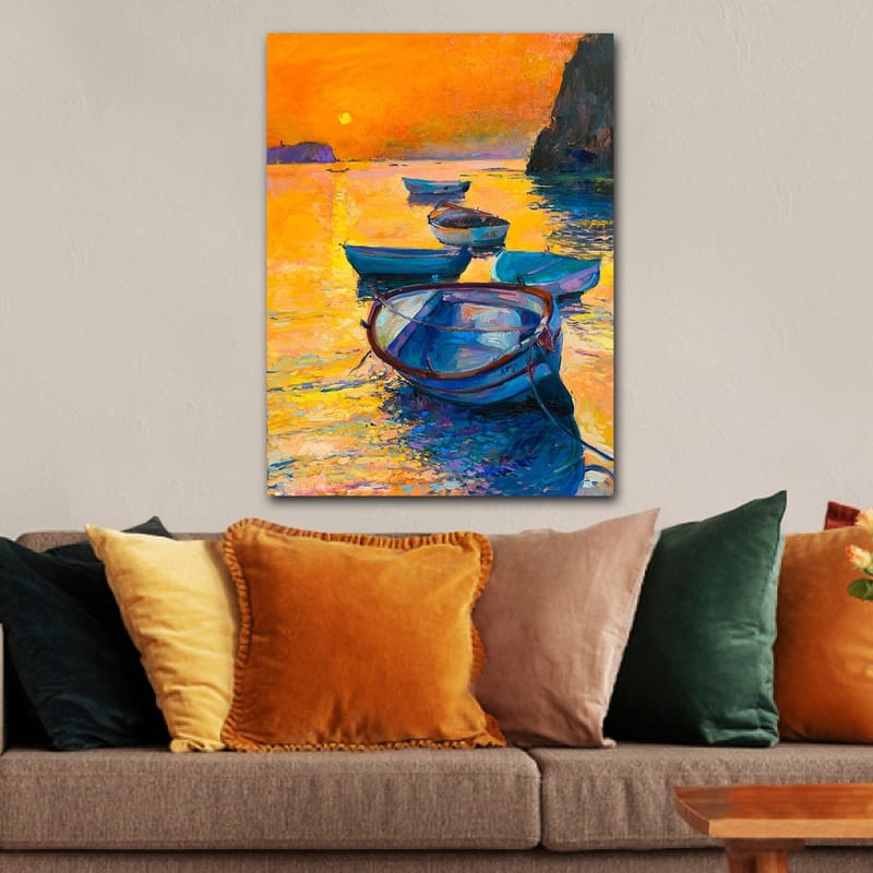 Canvas taulu 70x100 cm - Useita veneitä kelluu kimaltelevalla pinnalla auringonlaskun lämpimissä väreissä - Oranssi / Sininen / Kulta - Sisustustuotteet - Taulu & taide - Canvas-taulu