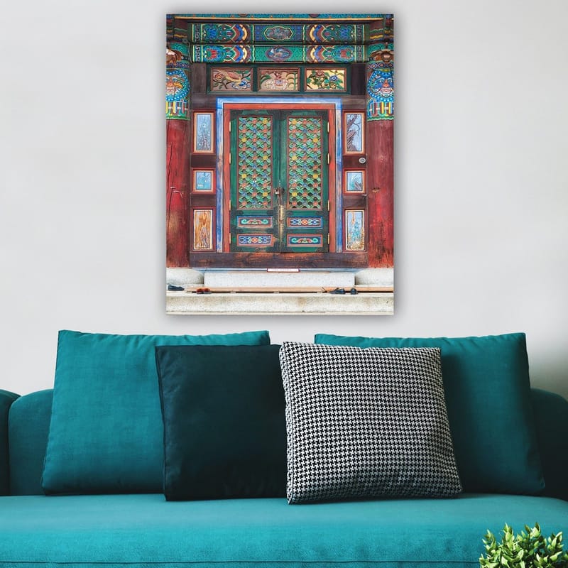 Canvas taulu 70x100 cm - Värikäs ja yksityiskohtainen ovi perinteisin kuvioin ja koristein - Vihreä / Punainen / Sininen - Sisustustuotteet - Taulu & taide - Canvas-taulu