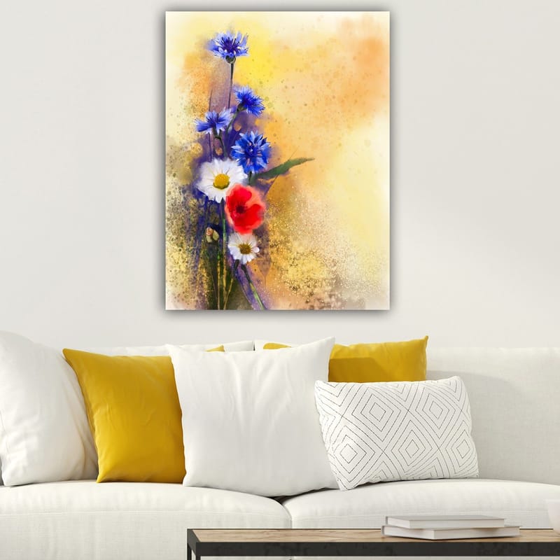 Canvas taulu 70x100 cm - Värikäs sinisten ja punaisten kukkien kimppu pehmeää, lämmintä taustaa vasten - Sininen / Punainen / Valkoinen - Sisustustuotteet - Taulu & taide - Canvas-taulu