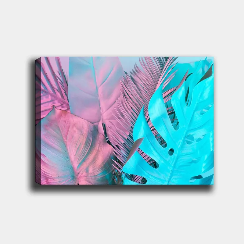 Canvas taulu 70x100 cm - Värikkäät trooppiset lehdet pastellisävyissä, Vaaleansininen / Vaaleanpunainen