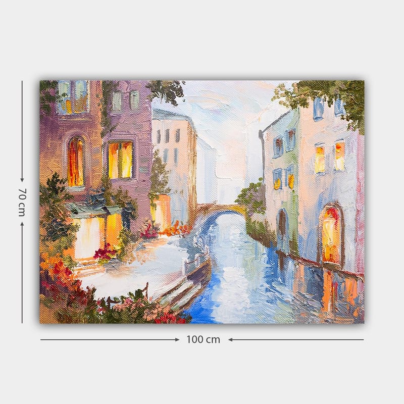 Canvas taulu 70x100 cm - Viehättävä kanava värikkäine taloineen ja veteen heijastuva silta - Vaaleansininen / Violetti / Oranssi - Sisustustuotteet - Taulu & taide - Canvas-taulu