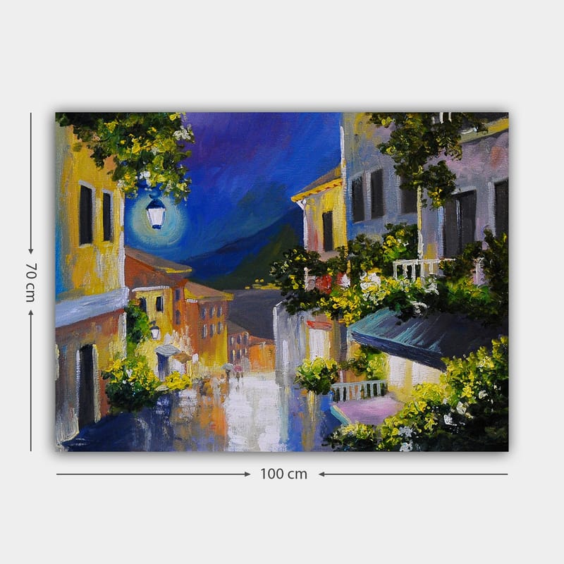 Canvas taulu 70x100 cm - Viehättävä kuja värikkäine taloineen ja kuun valaisemana maiseman yllä - Keltainen / Sininen / Vihreä - Sisustustuotteet - Taulu & taide - Canvas-taulu