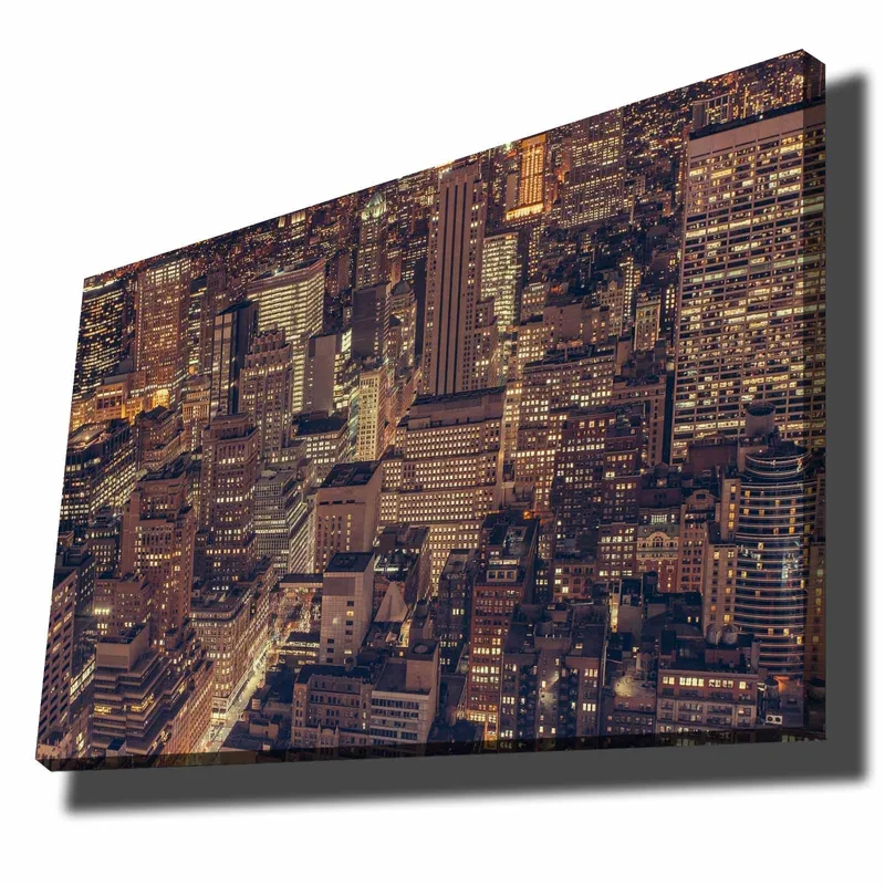 Canvas taulu 70x100 cm - Yönäkymä suurkaupungista, jossa rakennusten ja katujen säihkyvät valot, Tummansininen / Kulta / Harmaa