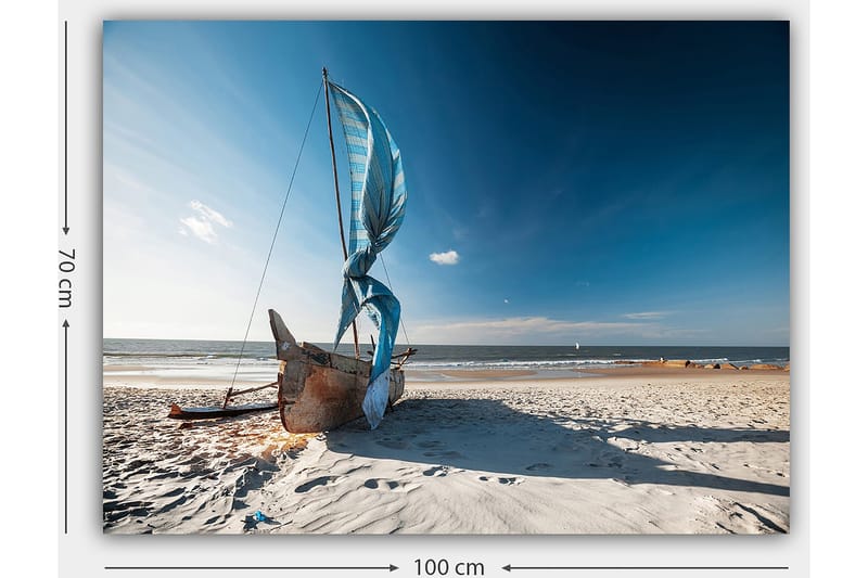 Canvas taulu 70x100 cm - Purjevene sinisillä purjeilla rannalla - Sininen / Beige / Ruskea - Sisustustuotteet - Taulu & taide - Canvas-taulu