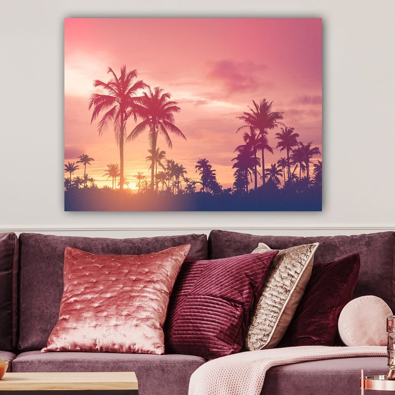 Canvas taulu 70x100 cm - Palmujen siluetit värikkään auringonlaskun aikaan - Vaaleanpunainen / Violetti / Musta - Sisustustuotteet - Taulu & taide - Canvas-taulu