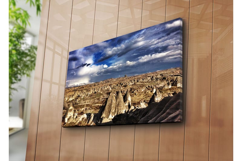 Canvas-taulu 70x45 cm - Upea maisema dramaattisilla kallioilla ja avaralla taivaalla - Harmaa / Sininen / Beige - Sisustustuotteet - Taulu & taide - Canvas-taulu