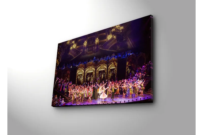 Canvas-taulu 70x45 cm - Upea näkymä tanssijoista värikkäissä asuissa - Violetti / Vihreä / Kulta - Sisustustuotteet - Taulu & taide - Canvas-taulu