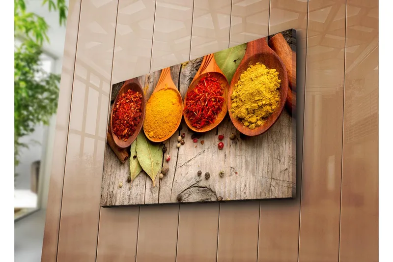 Canvas-taulu 70x45 cm - Värikkäät mausteet puulusikoissa - Punainen / Keltainen / Oranssi - Sisustustuotteet - Taulu & taide - Canvas-taulu