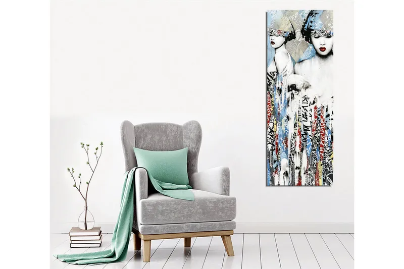 Canvas-taulu - Kaksi tyyliteltyä naista, joiden kasvot on osittain peitetty päähineellä ja voimakkailla punaisilla huulilla - Sininen / Musta / Punainen - Sisustustuotteet - Taulu & taide - Canvas-taulu