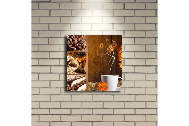 Canvas-taulu LED-valaistuksella 28x28 cm - Kuppi höyryävää kahvia ja oranssikukkia lämpimässä ympäristössä - Ruskea / Oranssi / Valkoinen - Sisustustuotteet - Taulu & taide - Canvas-taulu