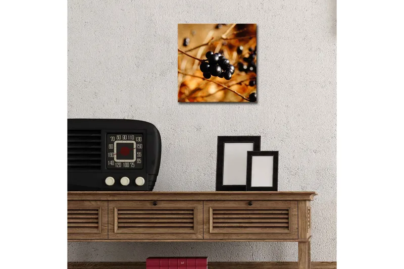 Canvas-taulu LED-valaistuksella 28x28 cm - Mustamarjaterttu kultaisella taustalla - Musta / Kullanruskea - Sisustustuotteet - Taulu & taide - Canvas-taulu