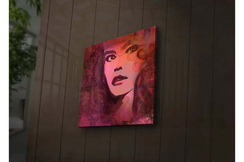 Canvas-taulu LED-valaistuksella 28x28 cm - Naisen muotokuva vahvoine ilmeineen ja värikkäine yksityiskohtineen, Vaaleanpunainen / Violetti / Musta