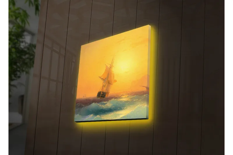 Canvas-taulu LED-valaistuksella 28x28 cm - Purjevene kimaltelevalla merellä auringonlaskun aikaan, Kulta / Sininen / Oranssi