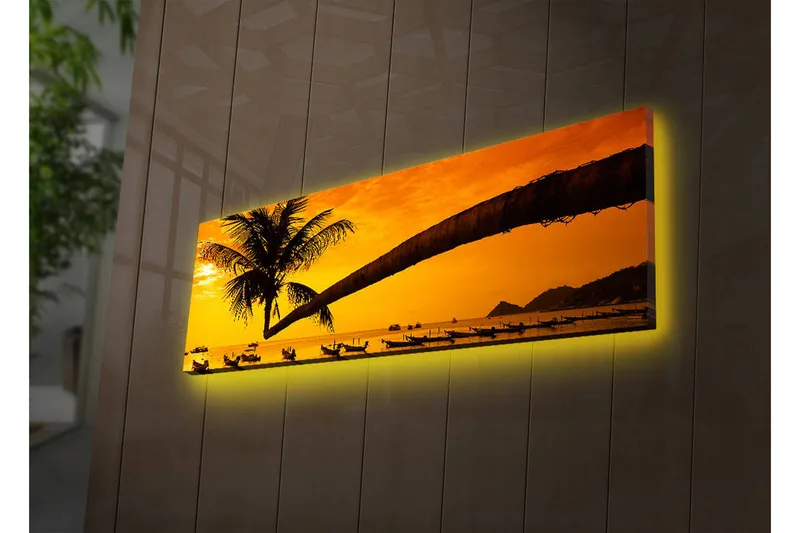 Canvas-taulu LED-valaistuksella 30x90 cm - Auringonlasku rannalla, palmuja ja veneitä, Oranssi / Musta / Keltainen