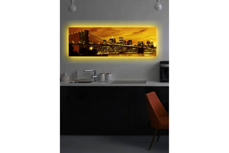 Canvas-taulu LED-valaistuksella 30x90 cm - Kaupungin siluetti ja silta auringonlaskun kultaisessa valossa - Kulta / Musta / Oranssi - Sisustustuotteet - Taulu & taide - Canvas-taulu