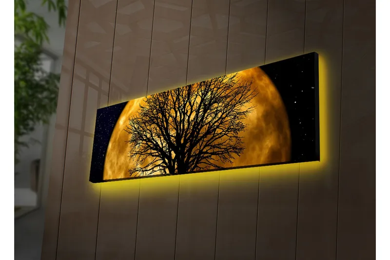 Canvas-taulu LED-valaistuksella 30x90 cm - Tunnelmallinen aihe kuusta puun siluetin takana - Kulta / Musta - Sisustustuotteet - Taulu & taide - Canvas-taulu