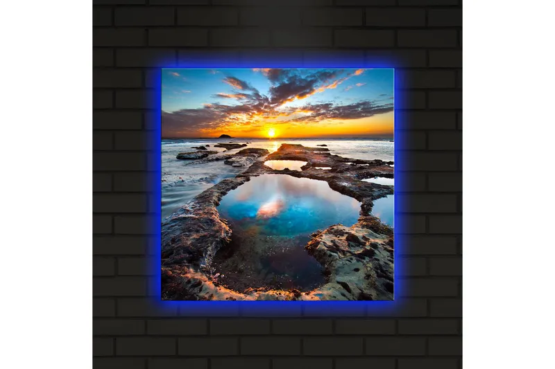 Canvas-taulu LED-valaistuksella 40x40 cm - Kaunis auringonlasku kalliorannikolla heijastuen vedessä - Sininen / Oranssi / Turkoosi - Sisustustuotteet - Taulu & taide - Canvas-taulu