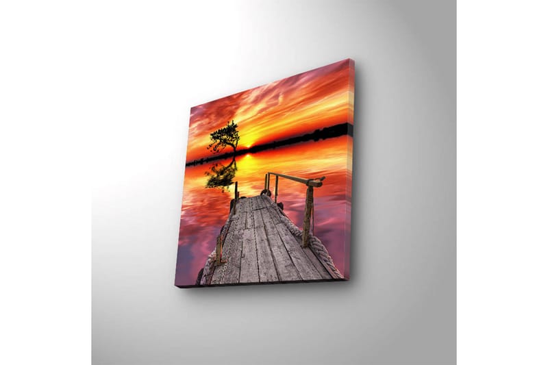 Canvas-taulu LED-valaistuksella 40x40 cm - Kaunis auringonlasku peilimäisen järven yllä, puinen laituri ja yksinäinen puunlatva - Oranssi / Vaaleanpunainen / Vihreä - Sisustustuotteet - Taulu & taide - Canvas-taulu