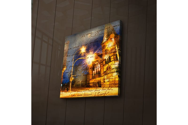 Canvas-taulu LED-valaistuksella 40x40 cm - Kaupunkinäkymä vanhasta rakennuksesta iltavalossa, Kulta / Sininen / Ruskea