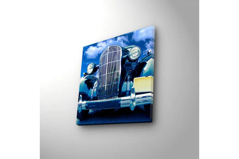 Canvas-taulu LED-valaistuksella 40x40 cm - Klassinen auto edestä päin ja kirkas sininen taivas taustalla - Musta / Sininen / Hopea - Sisustustuotteet - Taulu & taide - Canvas-taulu