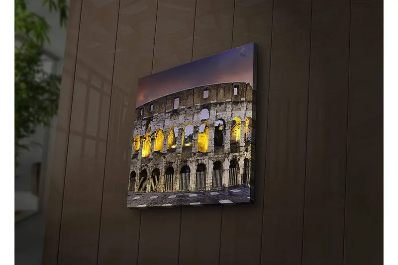 Canvas-taulu LED-valaistuksella 40x40 cm - Roomalainen amfiteatteri iltavalaistuksessa, Harmaa / Keltainen / Sininen