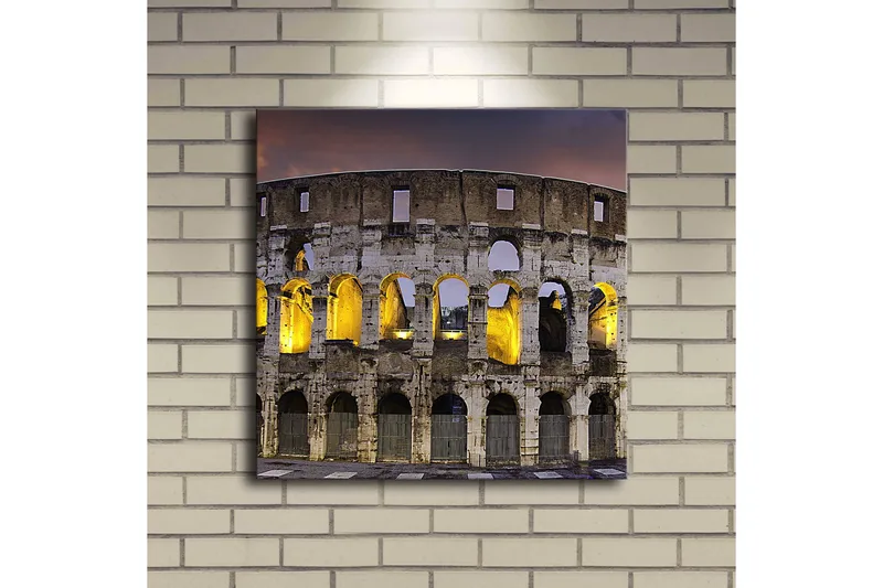 Canvas-taulu LED-valaistuksella 40x40 cm - Roomalainen amfiteatteri iltavalaistuksessa - Harmaa / Keltainen / Sininen - Sisustustuotteet - Taulu & taide - Canvas-taulu