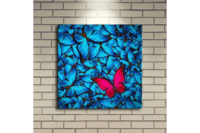 Canvas-taulu LED-valaistuksella 40x40 cm - Siniset valaistut perhoset taustalla ja vaaleanpunainen perhonen - Sininen / Vaaleanpunainen / Musta - Sisustustuotteet - Taulu & taide - Canvas-taulu
