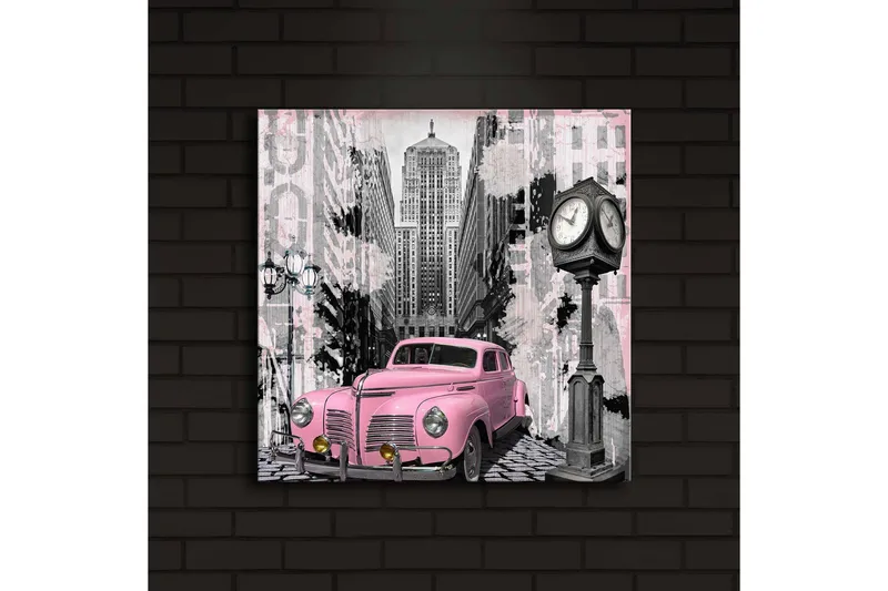 Canvas-taulu LED-valaistuksella 40x40 cm - Vaaleanpunainen vintage-auto kaupungin kadulla vanhanaikaisen kellon kanssa - Vaaleanpunainen / Musta / Harmaa - Sisustustuotteet - Taulu & taide - Canvas-taulu
