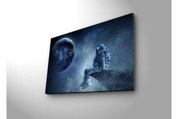 Canvas-taulu LED-valaistuksella 45x70 cm - Astronautti istuu kivellä ja katsoo Maata avaruudessa - Tummansininen / Harmaa / Valkoinen - Sisustustuotteet - Taulu & taide - Canvas-taulu