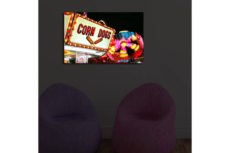 Canvas-taulu LED-valaistuksella 45x70 cm - Kirkas ja värikäs kyltti, jossa teksti CORN DOGS ja pyörivä karuselli taustalla - Punainen / Keltainen / Sininen - Sisustustuotteet - Taulu & taide - Canvas-taulu