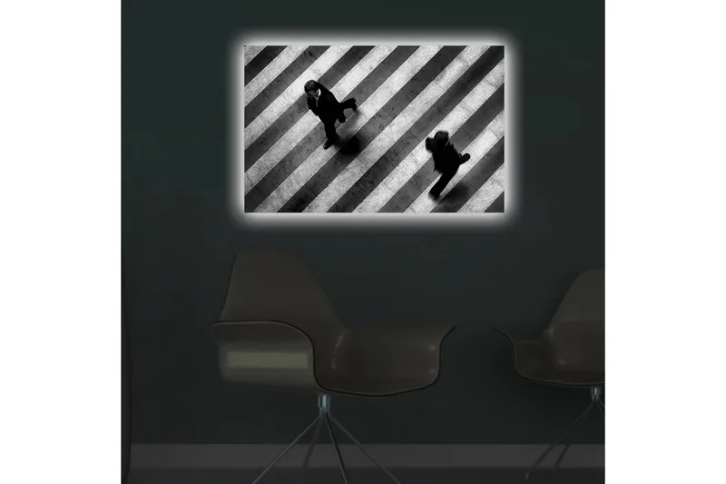 Canvas-taulu LED-valaistuksella 45x70 cm - Mustavalkoiset siluetit ihmisistä, jotka ylittävät suojatietä - Musta / Valkoinen - Sisustustuotteet - Taulu & taide - Canvas-taulu