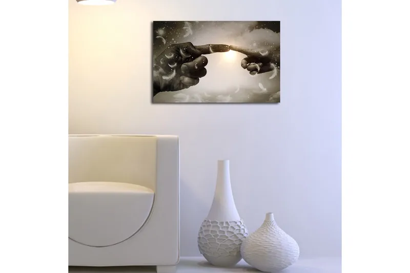 Canvas-taulu LED-valaistuksella 45x70 cm - Sormet melkein kohtaavat taivaallisessa ympäristössä - Harmaa / Valkoinen / Beige - Sisustustuotteet - Taulu & taide - Canvas-taulu
